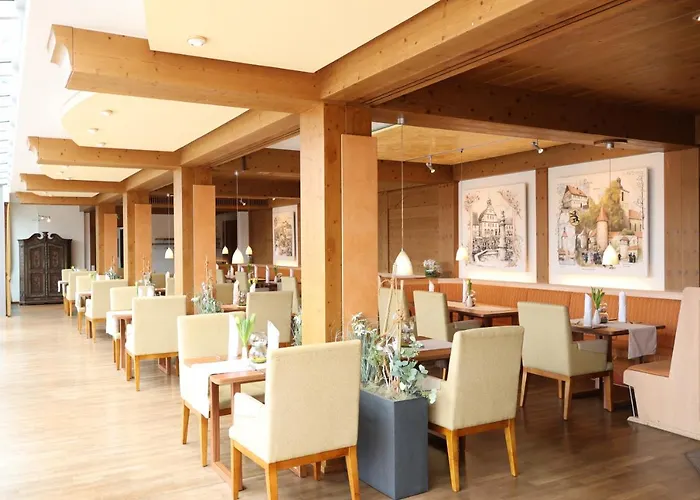 호텔 An Der Thermenatur 4*