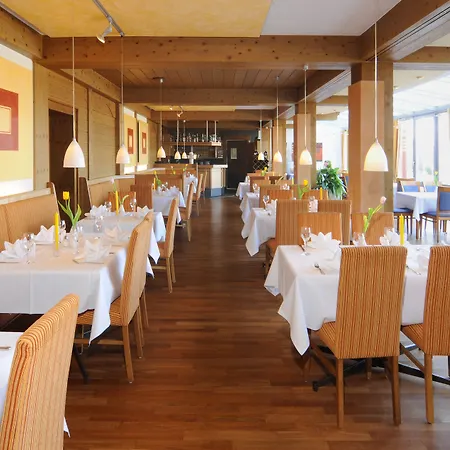 An Der Thermenatur מלון 4*