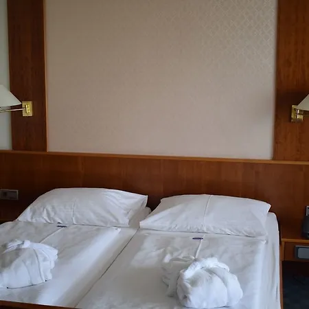 An Der Thermenatur Hotel 4*